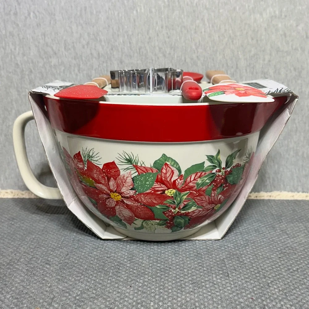 Holiday Poinsettia Mixing Bowl Christmas Bakeshop Masterclass Baking Utensil 5pc